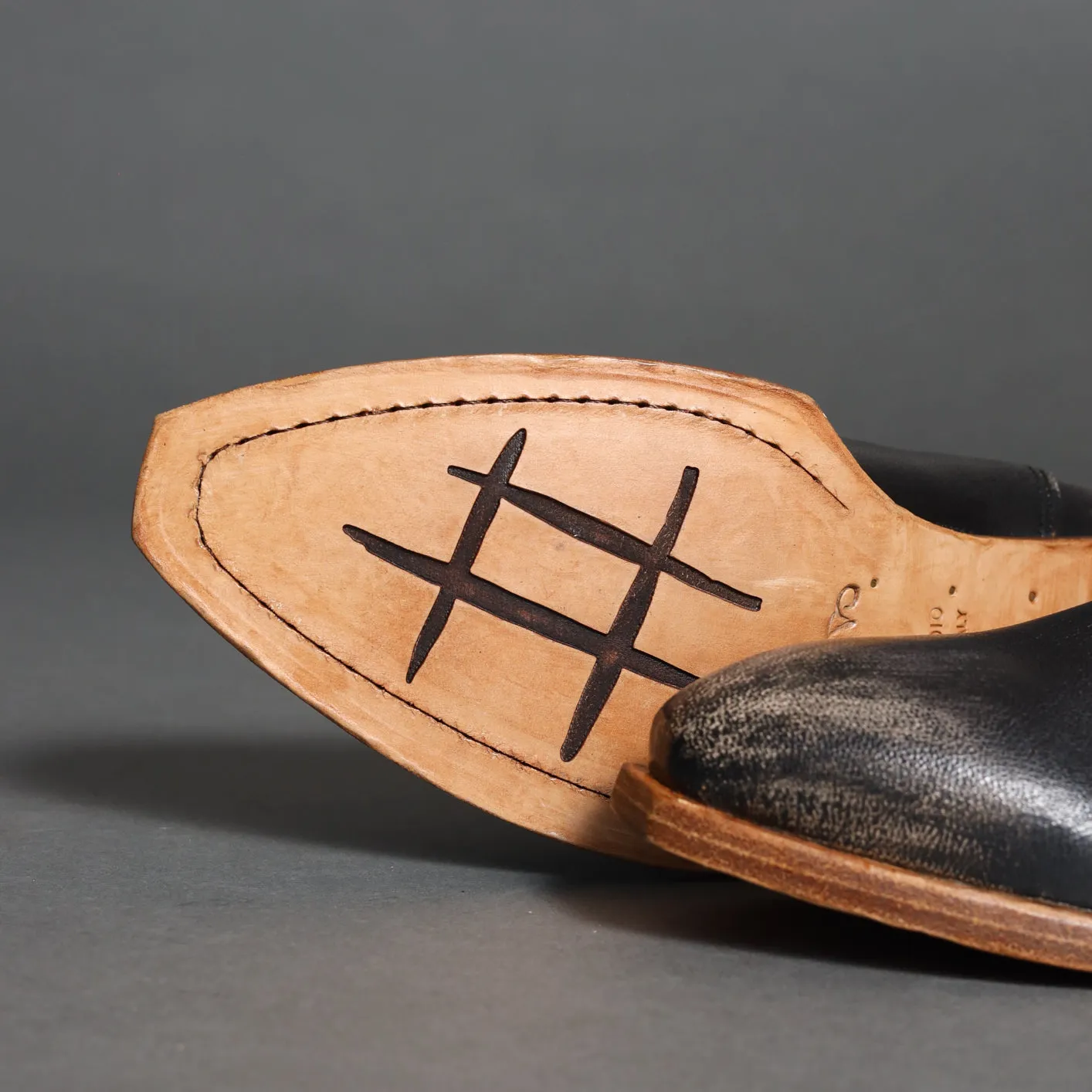 51043 Black