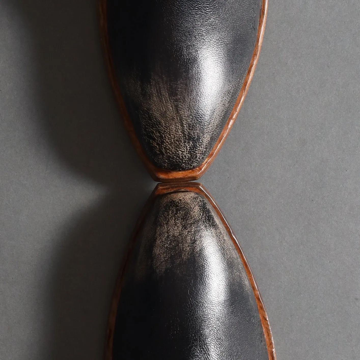 51043 Black