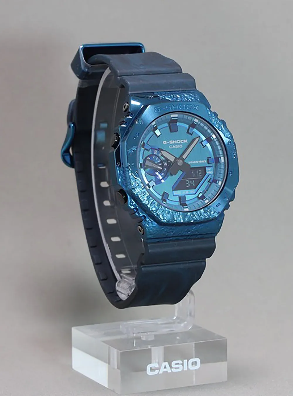 CASIO G-SHOCK 40TH ANNIVERSARY ADVENTURER’S STONE SERIES GM-2140GEM-2AJR LIMITED EDITION JDM