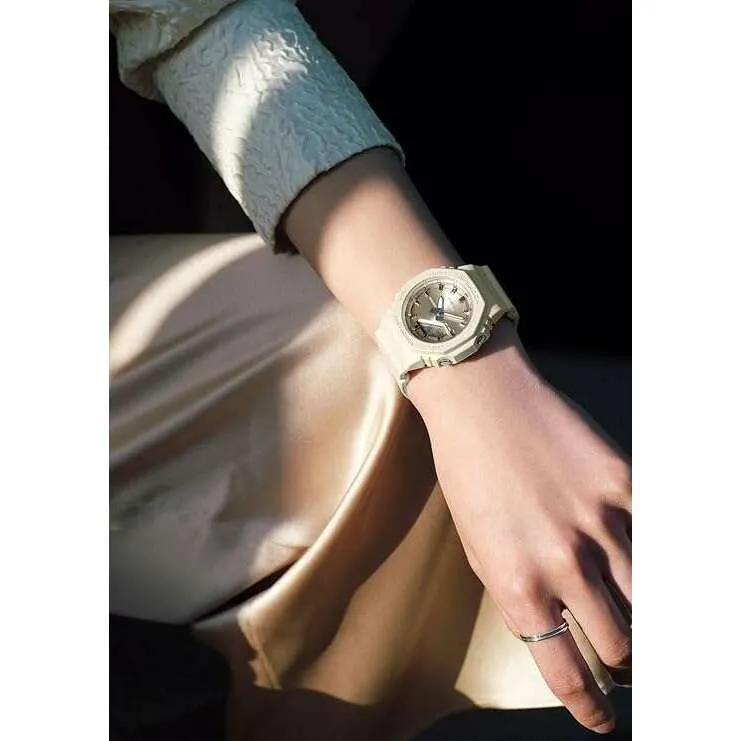 CASIO G-SHOCK LIMITED MODEL ANALOG DIGITAL WHITE LADIES WATCH GMA-P2100ST-7AJF