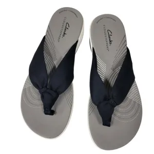 Cloudsteppers by Clarks Blue Size 7 Sandals