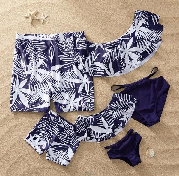 Family Matching Swimsuit Queen Princess Swimwear  Beachwear Mommy and me Swimsuit Beach Shorts For Kids Men