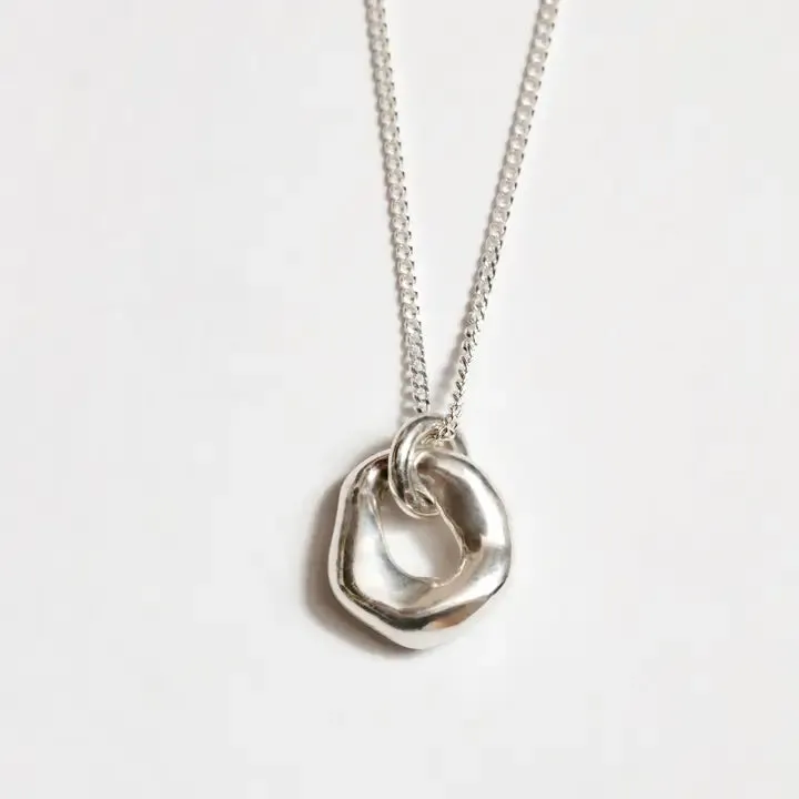 Gigi Necklace in Silver