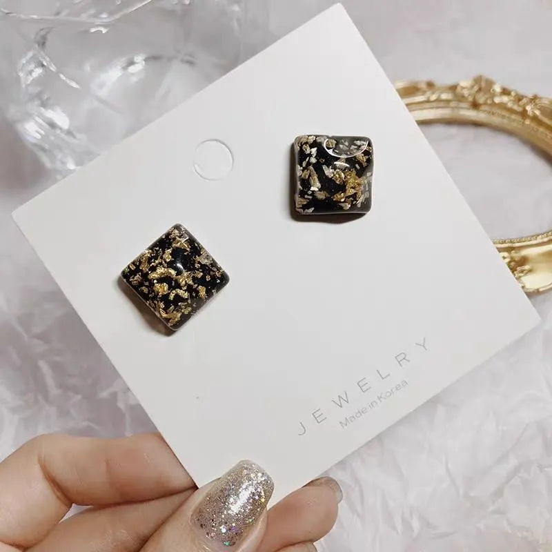 just-lil-things-black-earring-pin-earring-jlt10321