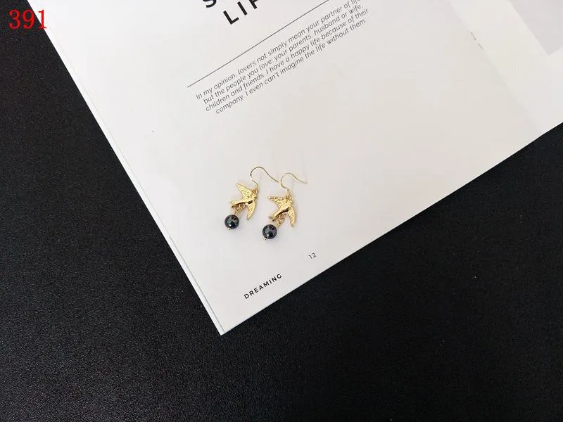 just-lil-things-drop-earring-gold-earring-jlt9006