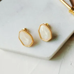 just-lil-things-pin-earrings-white-earrings-jlt10442