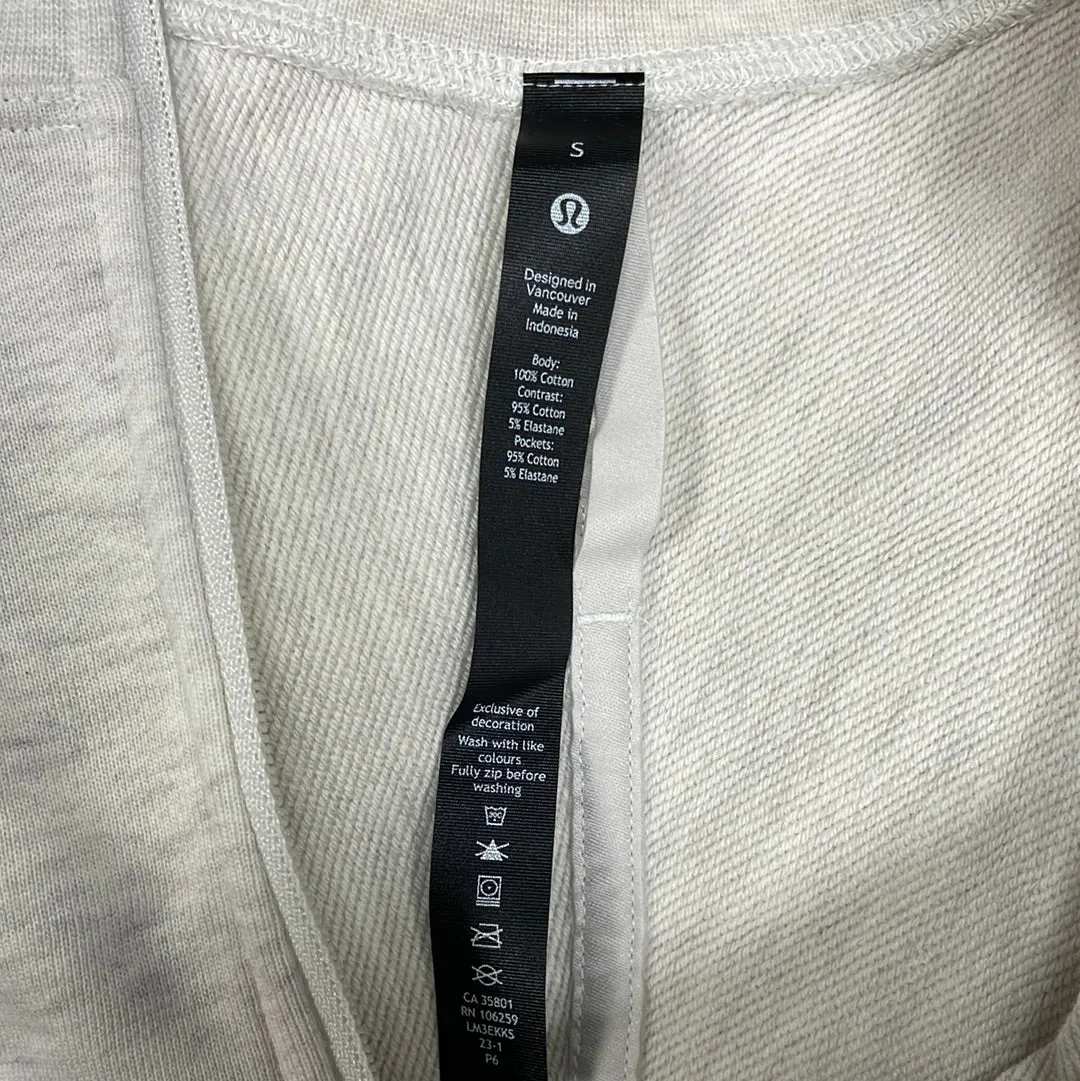 Lululemon Men's Sweatshirt Size Small