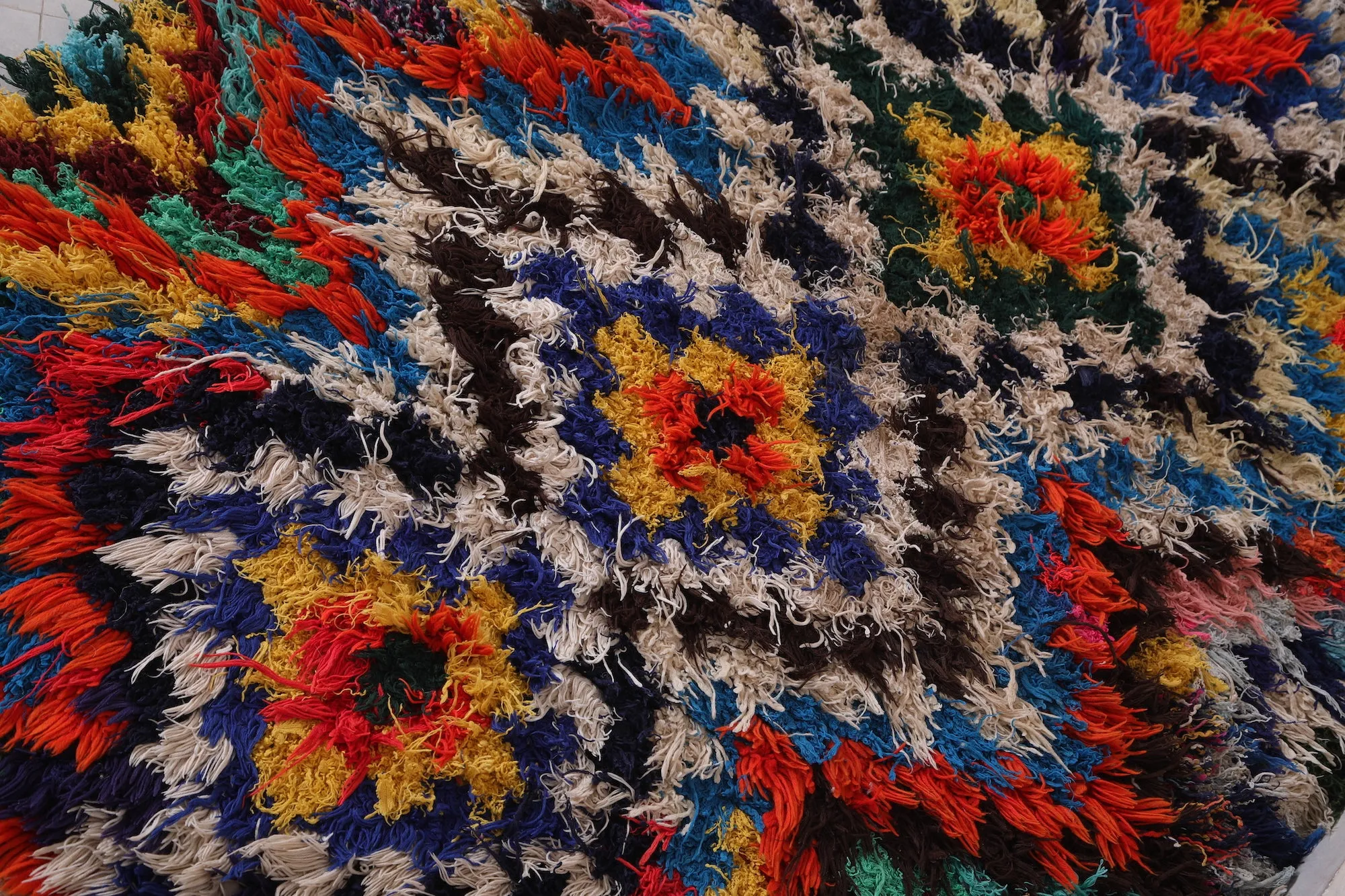Moroccan Rug 3.3 x 5.1 Feet - Colorful Boucherouite Design