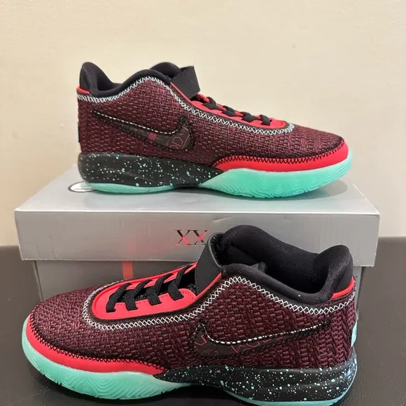 NIB Preschool Kid Nike LeBron 20 SE PS 'Night Maroon' FB8975-600