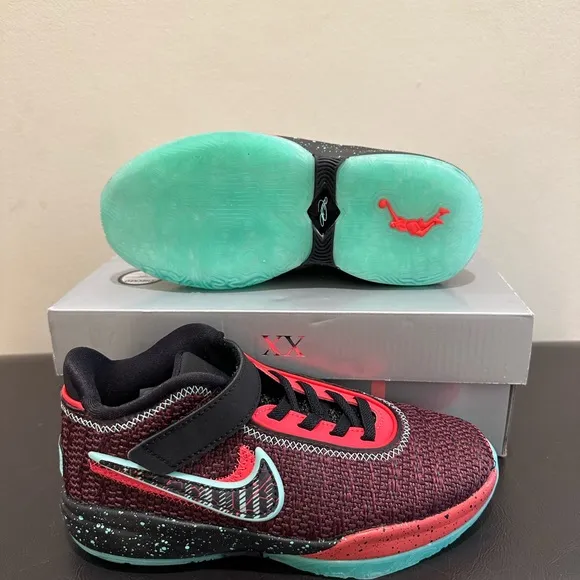 NIB Preschool Kid Nike LeBron 20 SE PS 'Night Maroon' FB8975-600