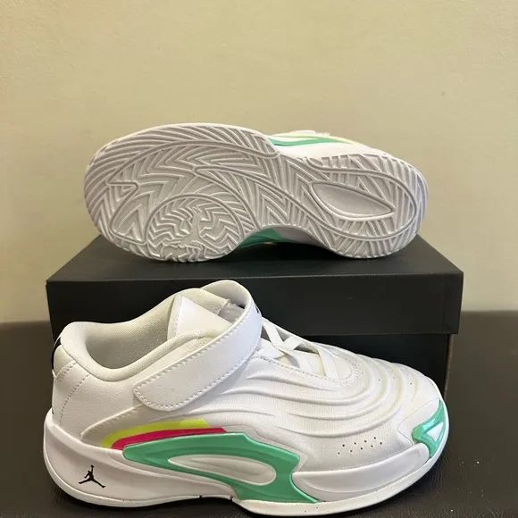 NIB PS Little Kid Jordan Luka 3  'Photo Finish' HQ5059 107 White/Black/Volt Glow