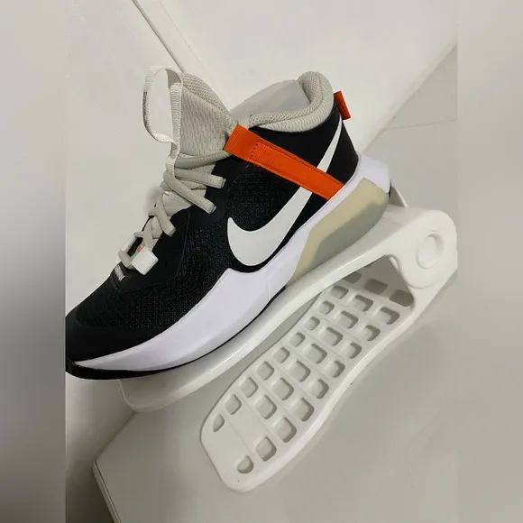 Nike Air Zoom Crossover GS Black White Junior Kid Basketball  SZ 4.5 DC5216-004