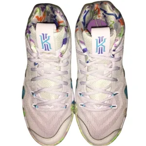 Nike KYRIE 4 90s (Multicolor) Boys Size: 4.5 (NIB)
