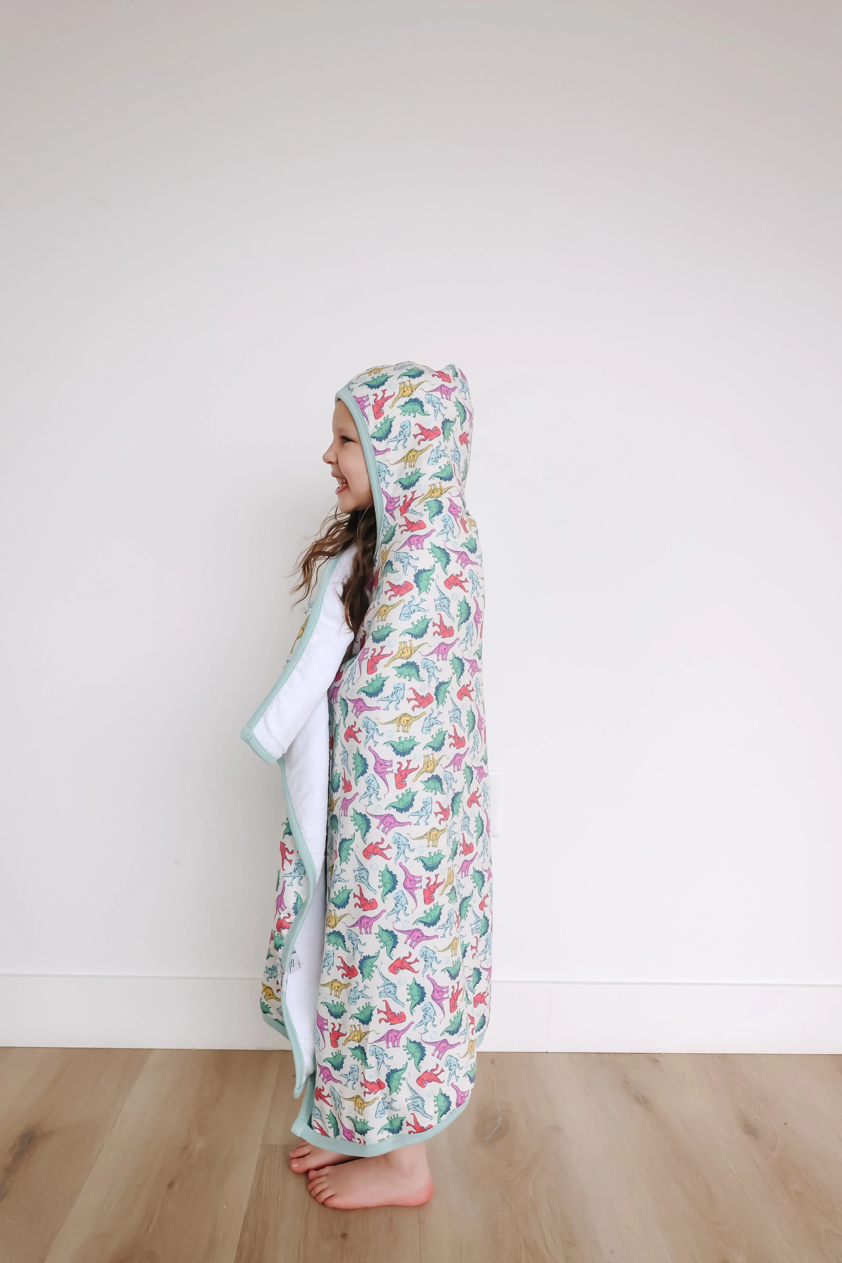 Premium Big Kid Hooded Towel - Dinosaurs of Jurassic Park