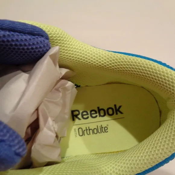 Reebok Size 7 M ZQUICK Blue New Kids Sneakers